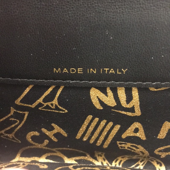 Chanel Classic Flap Card Holder - Picture 6 of 10